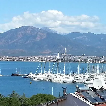 Ferah Monica's Place *