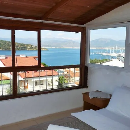 Ferah Monica's Place Vandrerhjem Fethiye